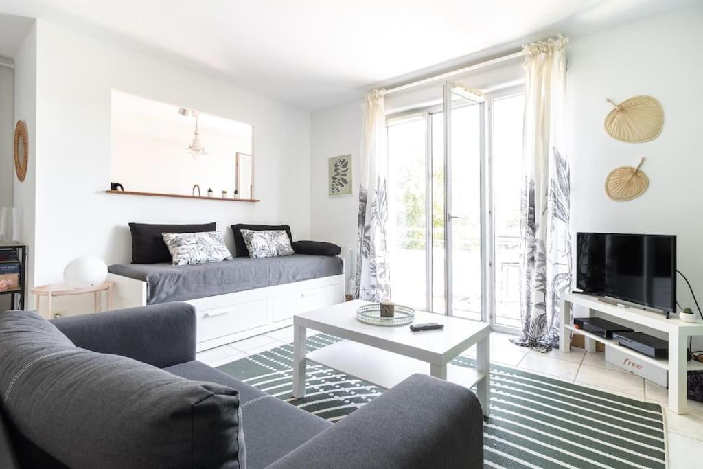 Beautiful Apartment With Terrace + Private Parking Toulouse Exterior photo